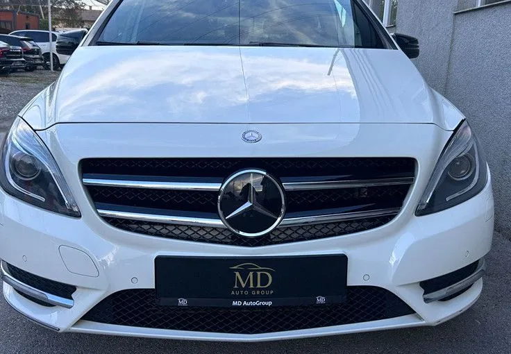 Zunanja slika - Mercedes-Benz B-Razred - B180CDI BlueEFFICIENCY-XSENON-GRETJE SEDEŽEV-18COL - 2