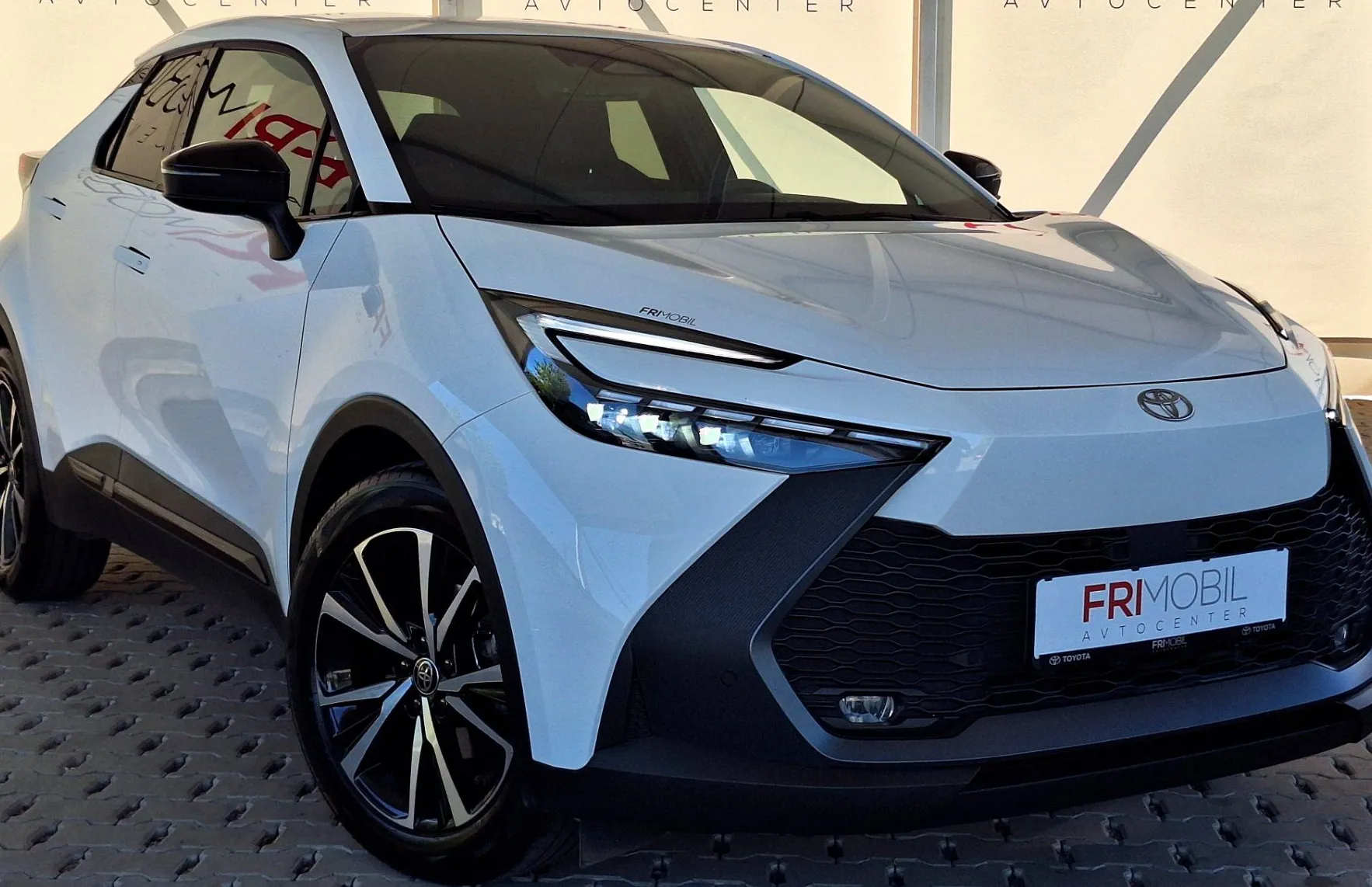 Zunanja slika - Toyota C-HR - Hybrid 1.8 C-LUB Tech Avt. - 2