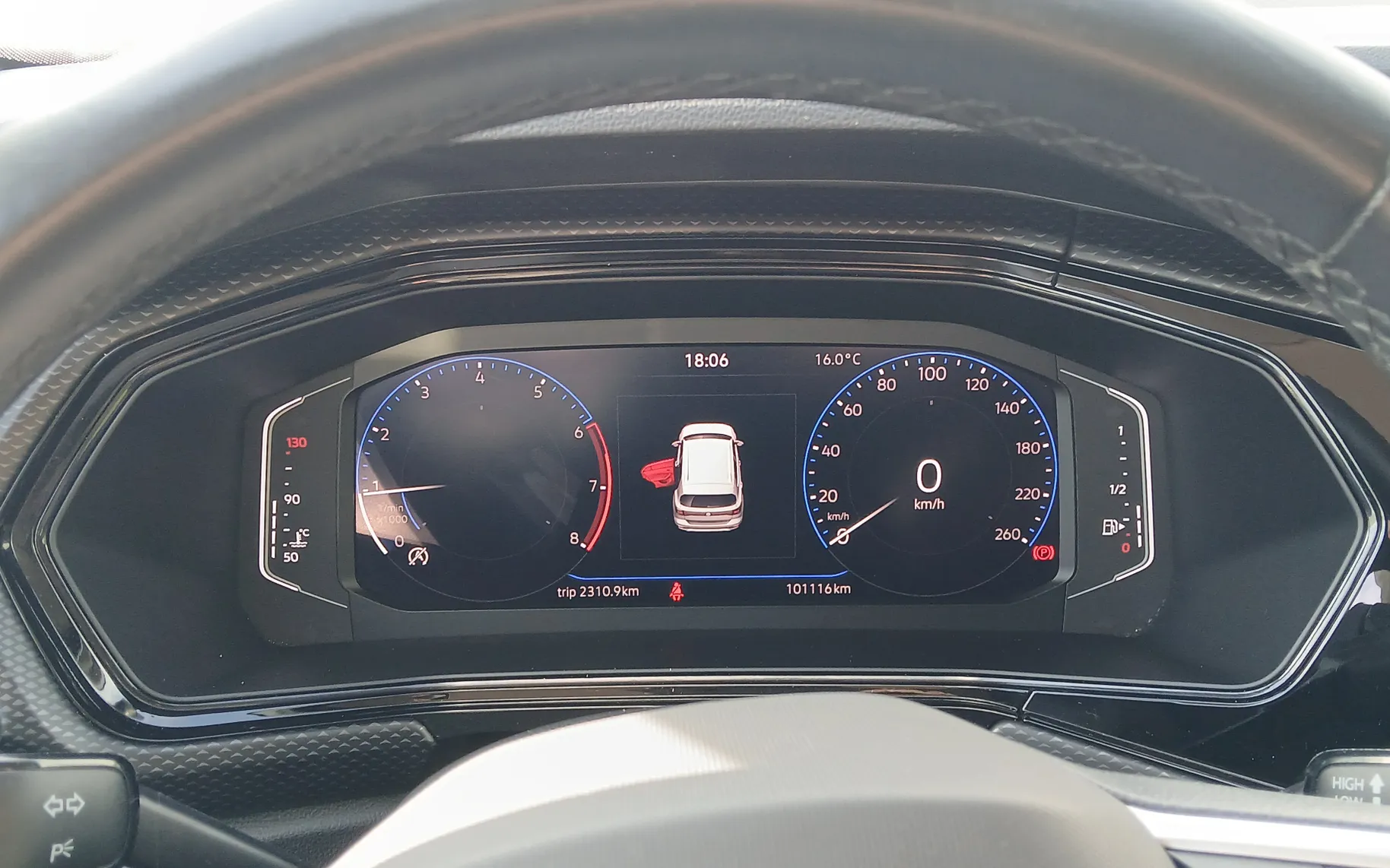 Notranja slika - VW T-Cross - 1,0 TSI BMT Life - 8