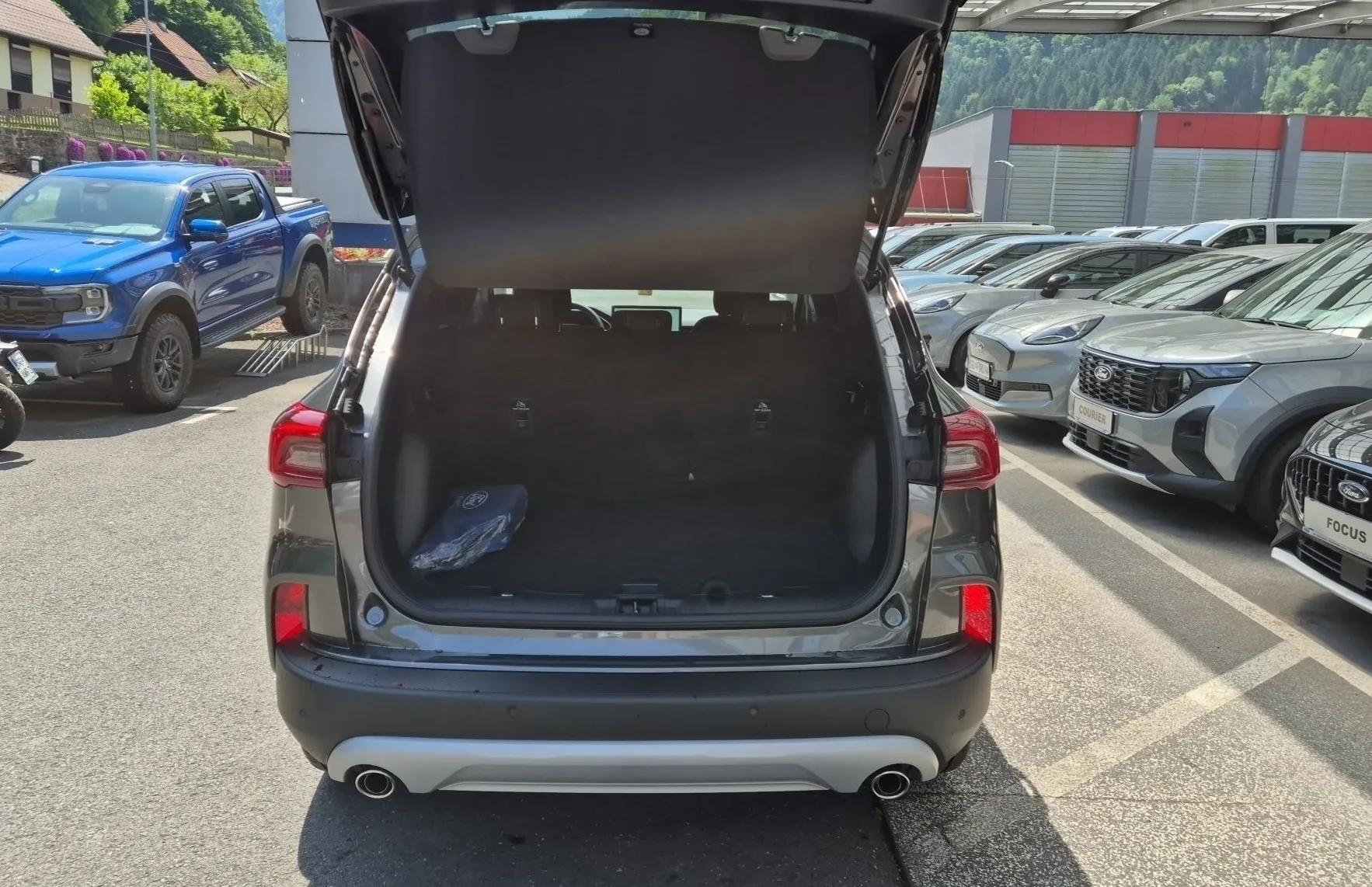 Zunanja slika - Ford Kuga - Titanium 2.5 Duratec Hybrid 180PS FHEV - 9