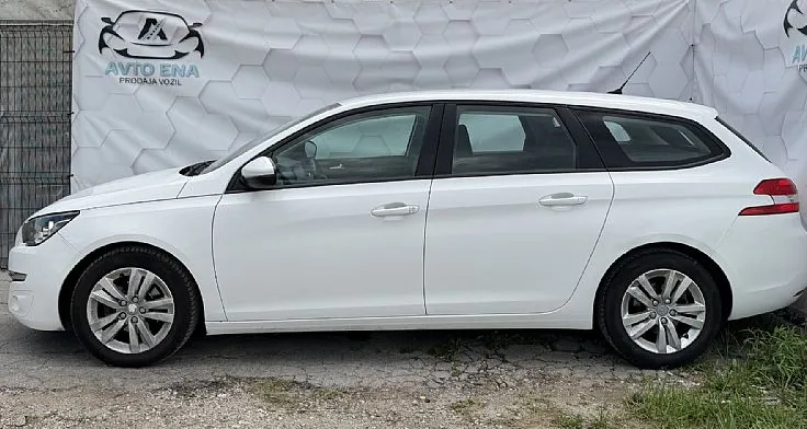 Zunanja slika - Peugeot 308 - 1.6 HDI avt. - LED - PDC - NAVI - ALU16 - 6
