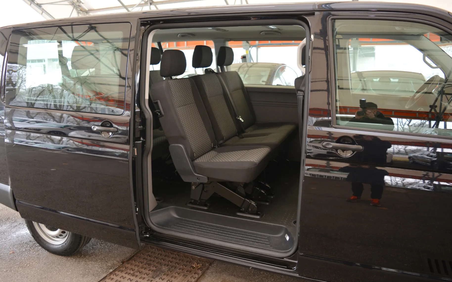 Zunanja slika - VW Caravelle - T6.1 DMR 2.0TDI 9 SEDEŽEV-NAVI - 9