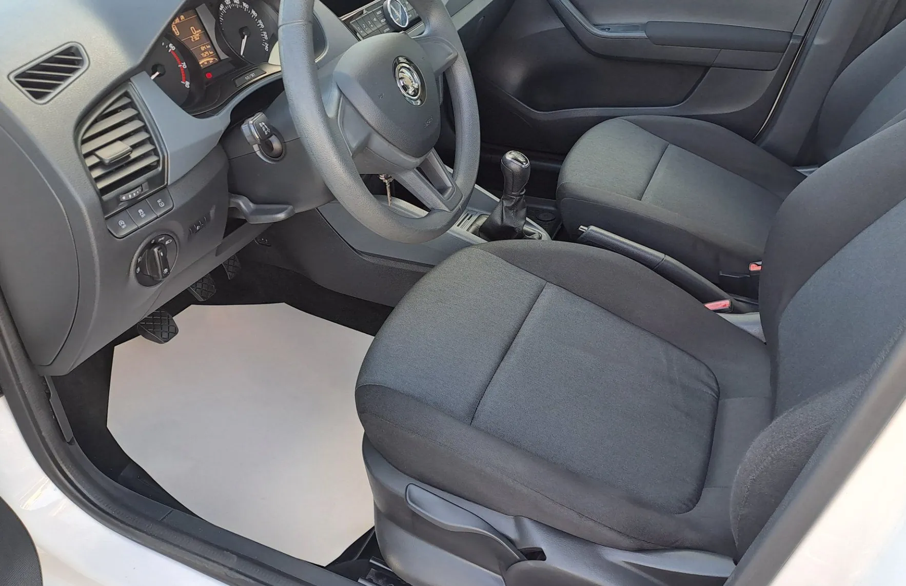 Zunanja slika - Škoda Fabia - 1.2 TSI Active - 5