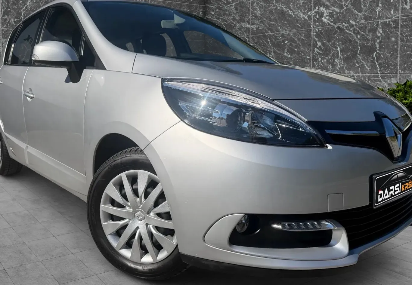 Zunanja slika - Renault Scénic - Scenic 1.2 TCe 115PS Energy SLO LED PRIKLOP - 4