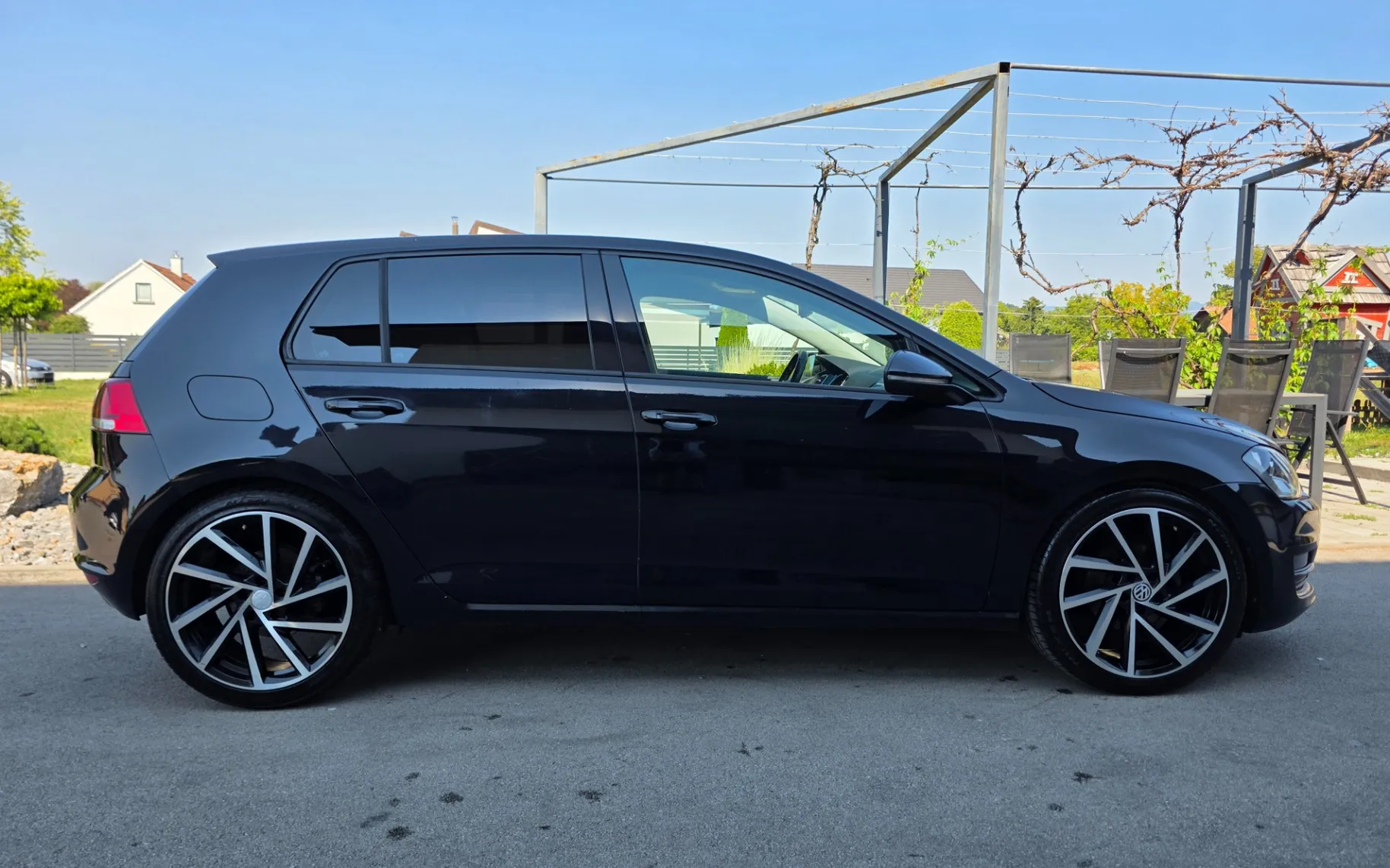 Zunanja slika - Volkswagen Golf - 2,0 TDI BMT Highline - 5