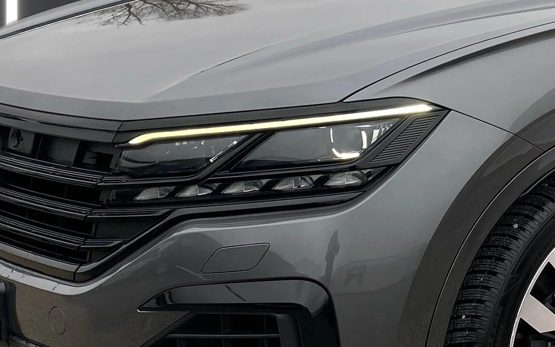 Zunanja slika - Volkswagen Touareg - V6 TFSI R-Line Panorama - Zračno - Night vision - 5