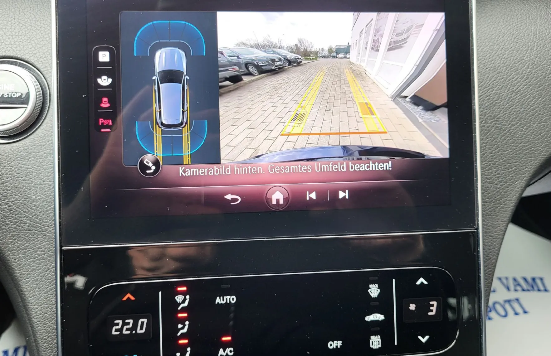 Zunanja slika - Mercedes-Benz C-Razred - C 200 d AT9 navi-led-alu-pdc-virtual-acc-kamera - 12
