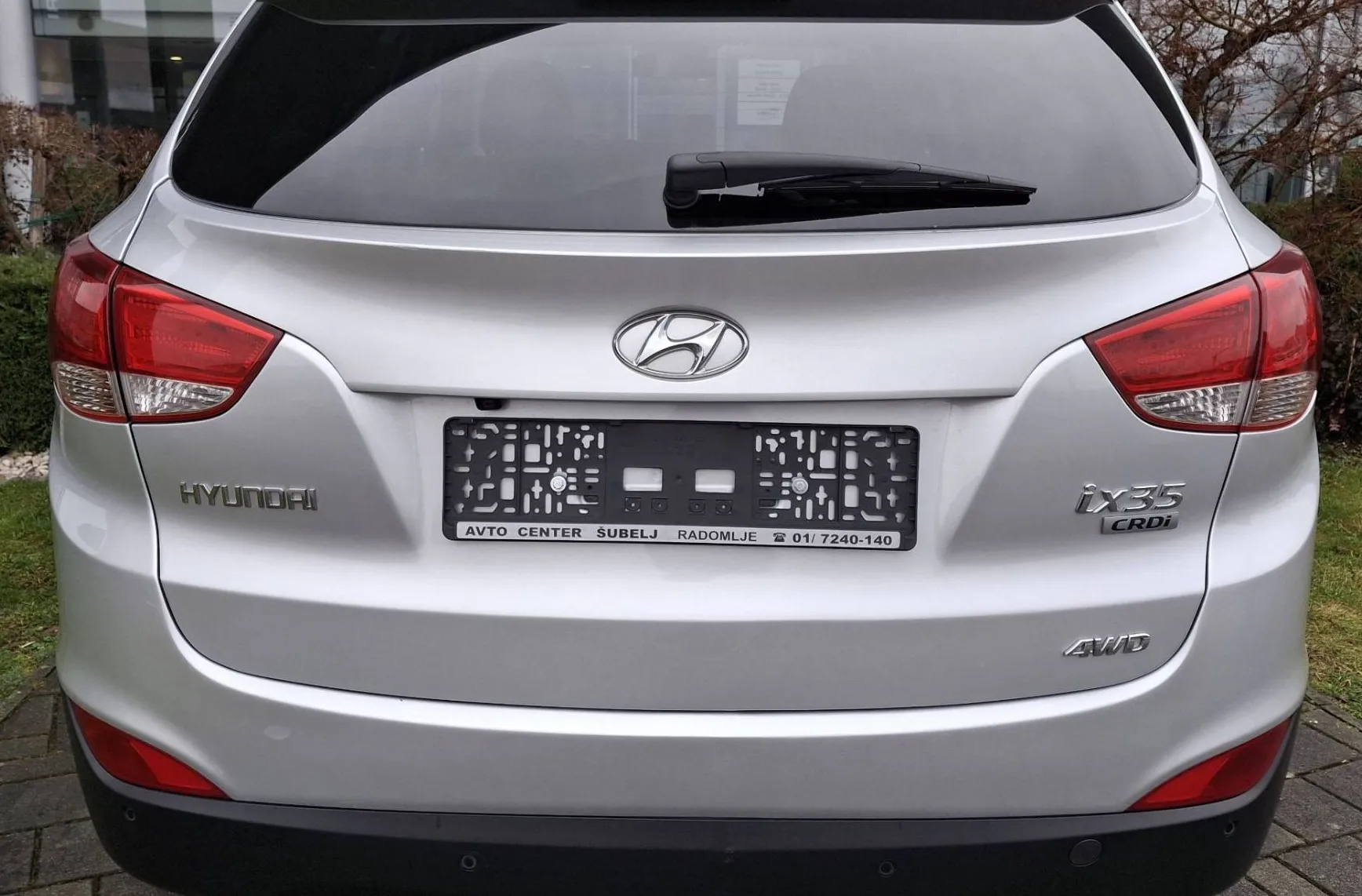 Zunanja slika - Hyundai ix35 - 2.0 CRDI Premium 4WD... - 5