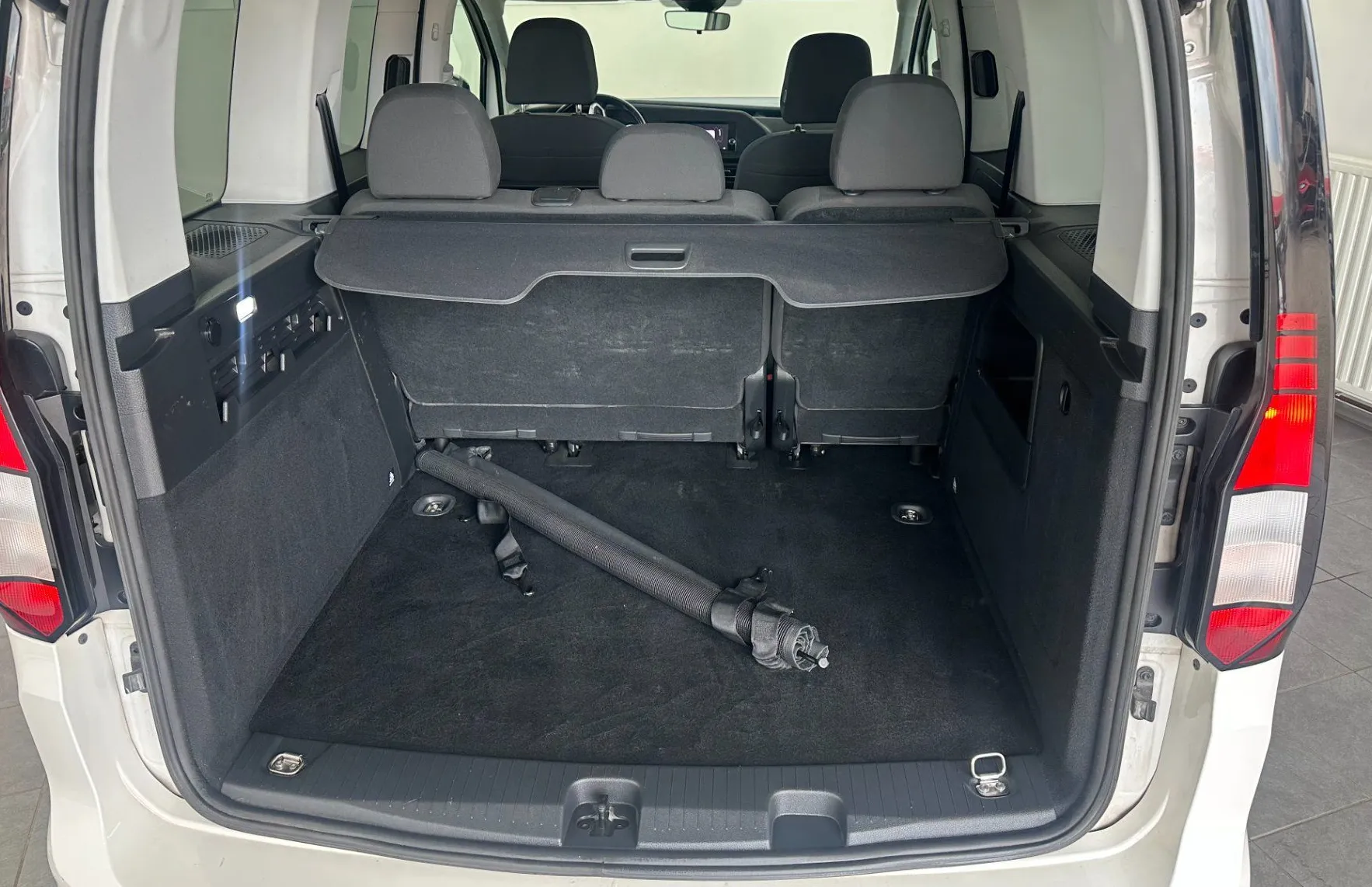 Zunanja slika - Volkswagen Caddy - 2.0 TDI 90KW.NAVI.PDC.2023.TOP.DIZEL - 6