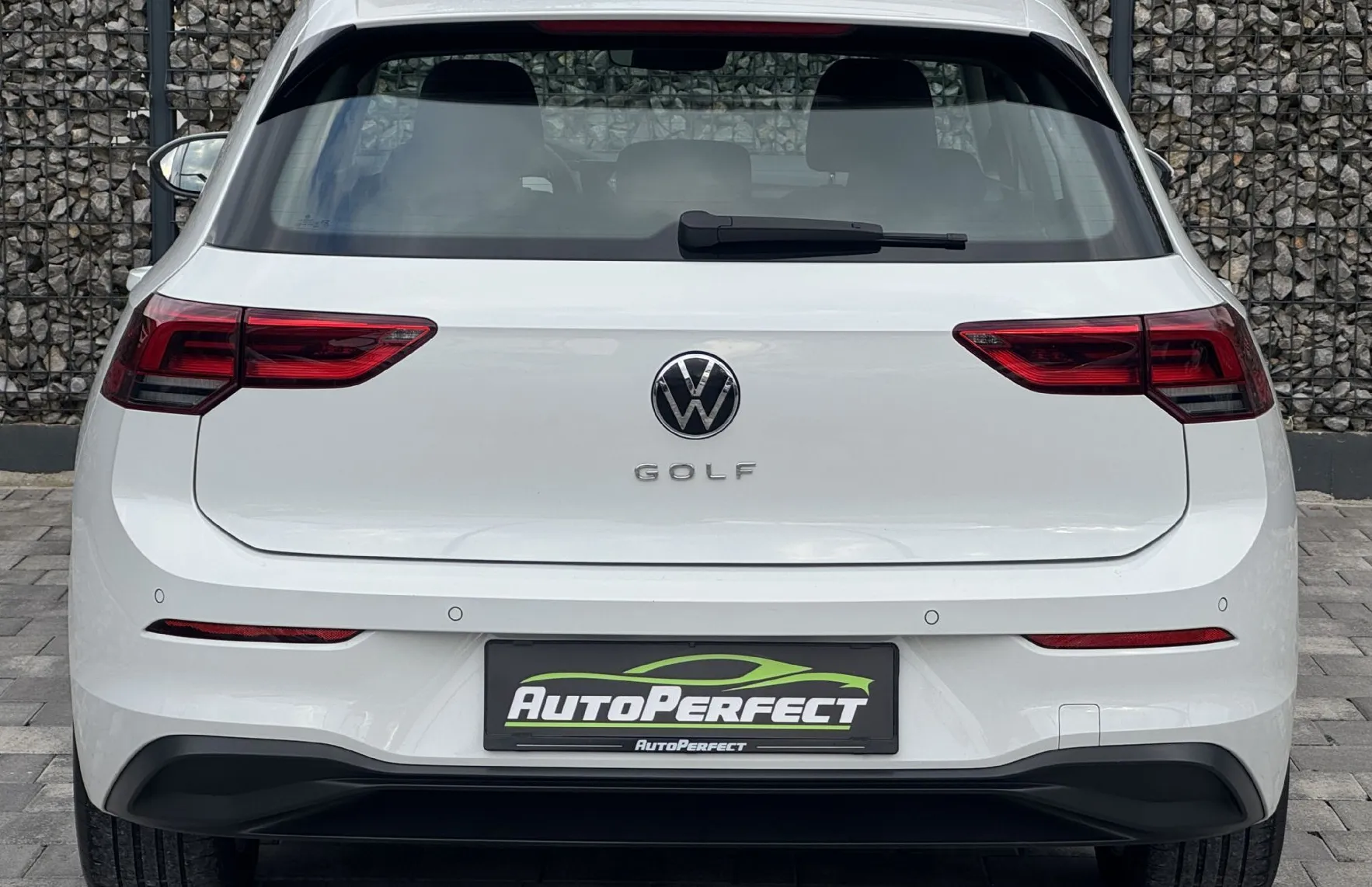 Zunanja slika - Volkswagen Golf - 1.5 TSI Style|Gr.Sed|Navi|Virtual|PDC|1.Last - 5