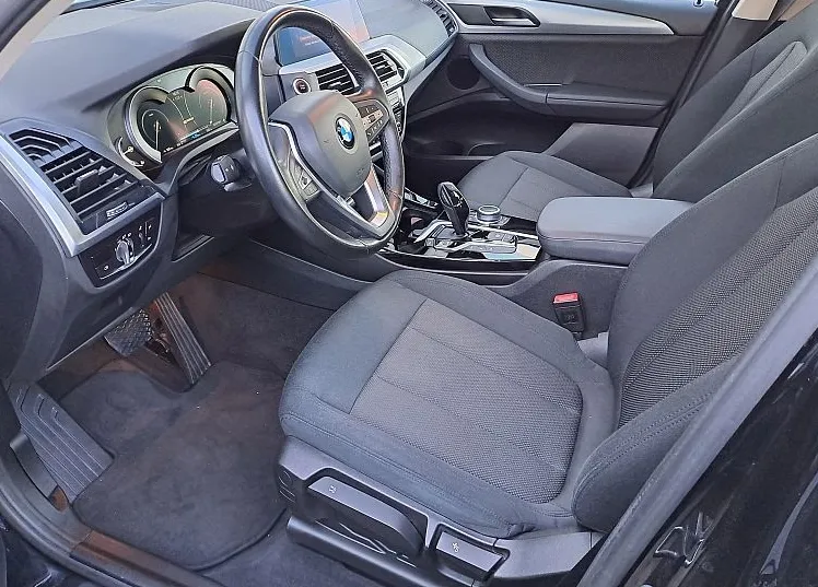 Zunanja slika - BMW X3 - serija : xDrive30e  AT - 4