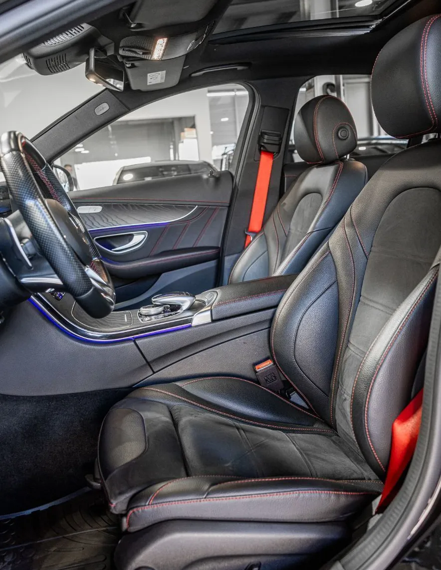 Zunanja slika - Mercedes-Benz C-Razred - C43AMG-4MATIC-KEYLESS-VIRTUAL-PANO-ALCANTARA-19C - 11