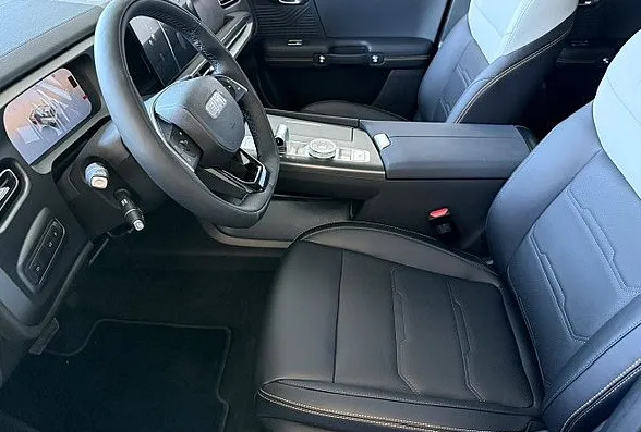Zunanja slika - Baic BJ30 - 1.5T HYBRID 4WD - NA ZALOGI PE VRHNIKA - 8
