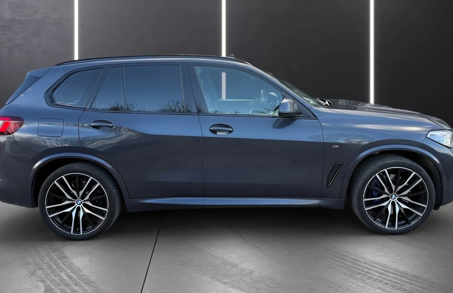Zunanja slika - BMW X5 - serija : M50d LASER ADAPTIVNO PANO 360KAM NAVI PDC RADAR - 8