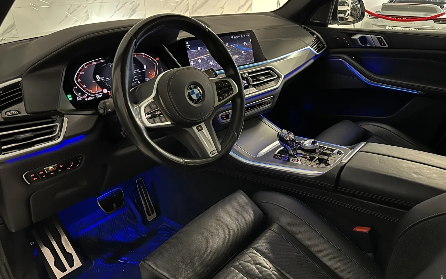 Notranja slika - BMW serija X5: - xDrive30d|M|Laser|Zračno|SoftC|SkyL|Hlaj|Masaža| - 8