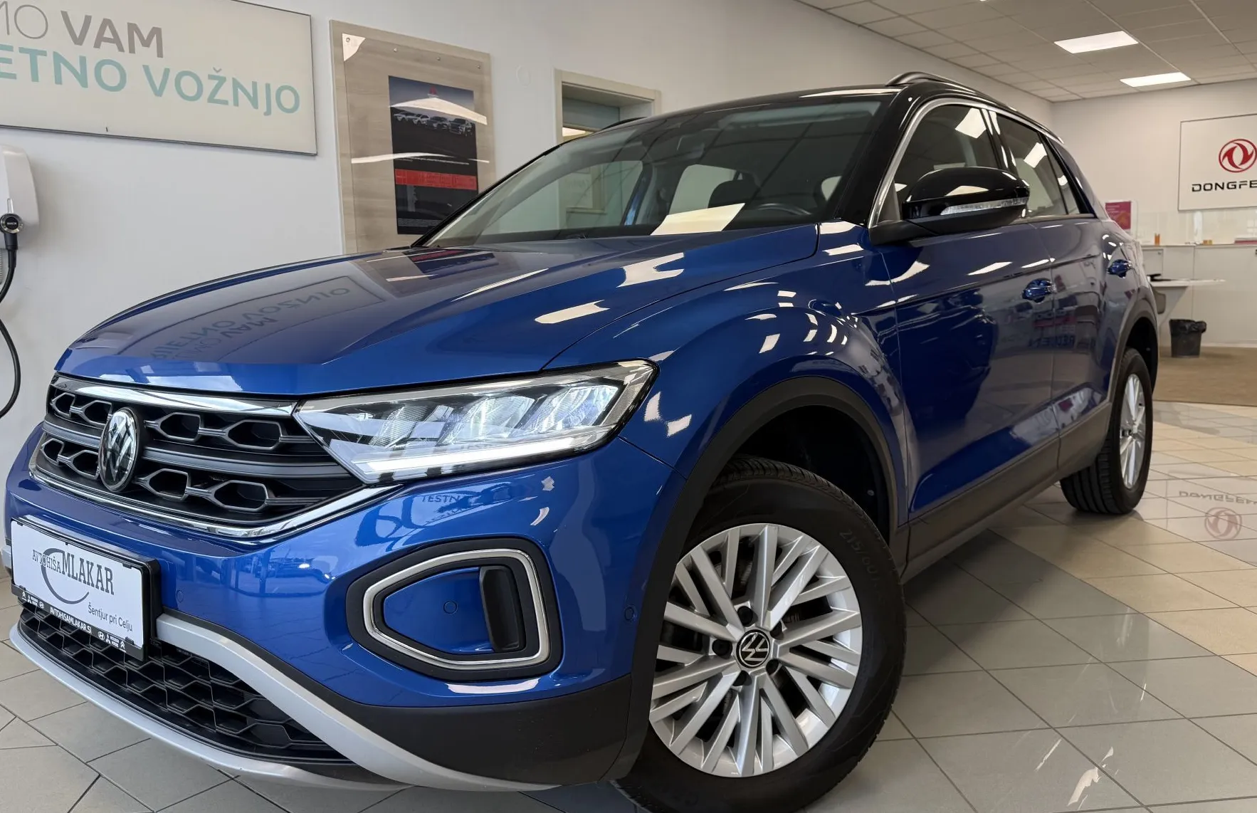 Zunanja slika - VW T-Roc - 1.5 TSI BMT Style DSG -1.LASTNIK-VIRTUAL-ACC- - 3