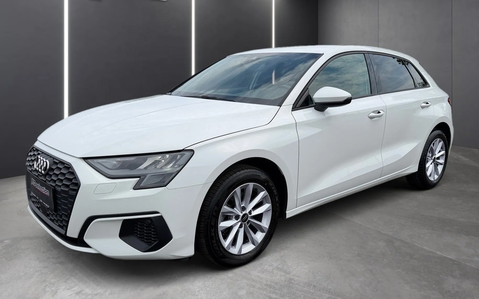 Zunanja slika - Audi A3 - Sportback 30 TDI S Tronic-LED-ACC-PDC-Vzv.Kamera.. - 1