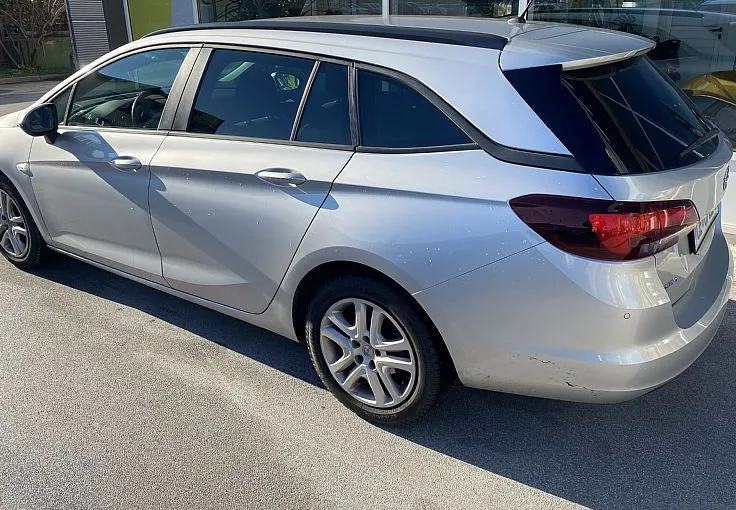 Zunanja slika - Opel Astra - 1.2 TURBO 81KW S S Edition ST - 4