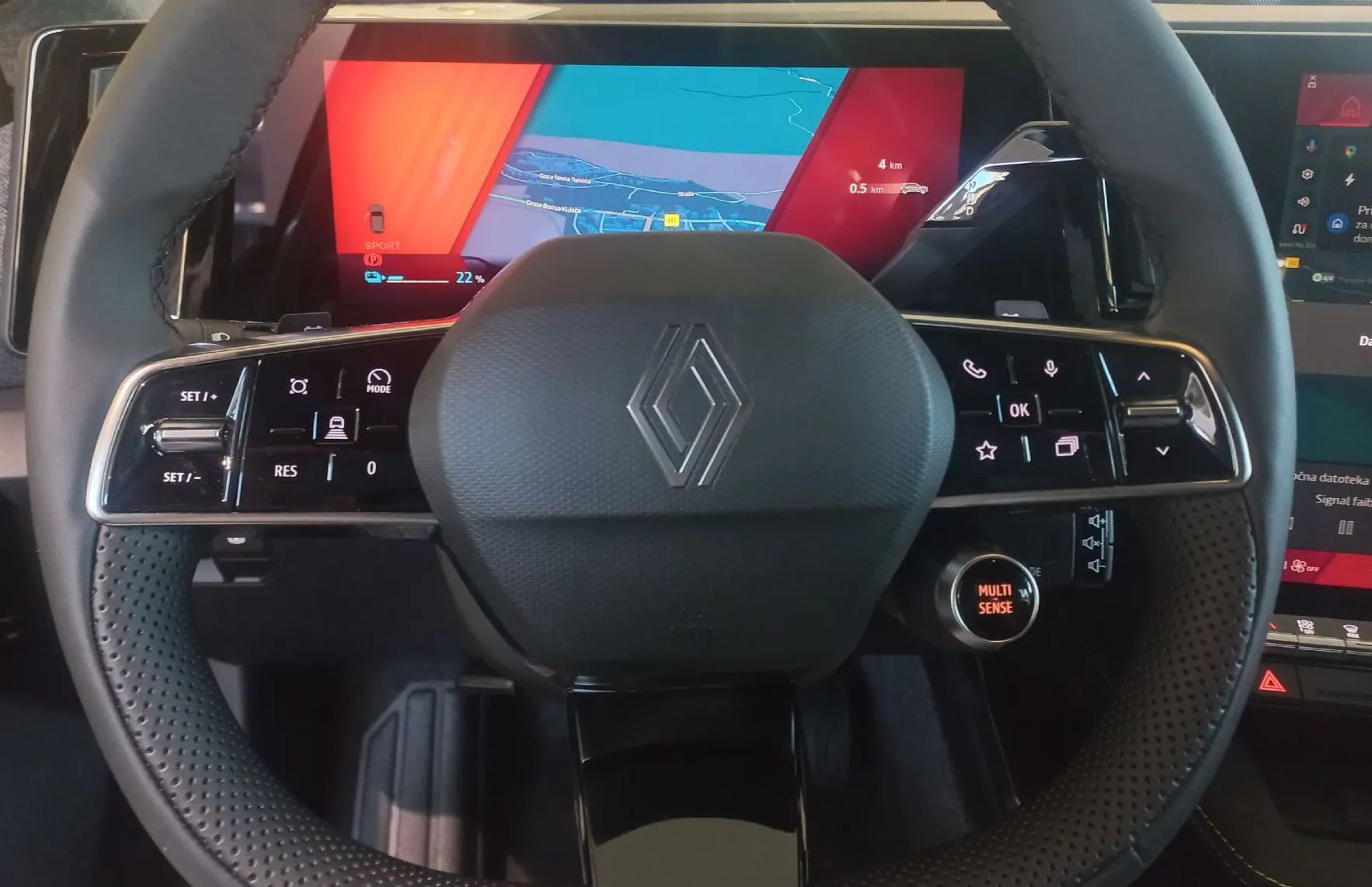 Zunanja slika - Renault Scenic E-tech - TECHNO 170 COMFORT RANGE  ZALOGA - 11