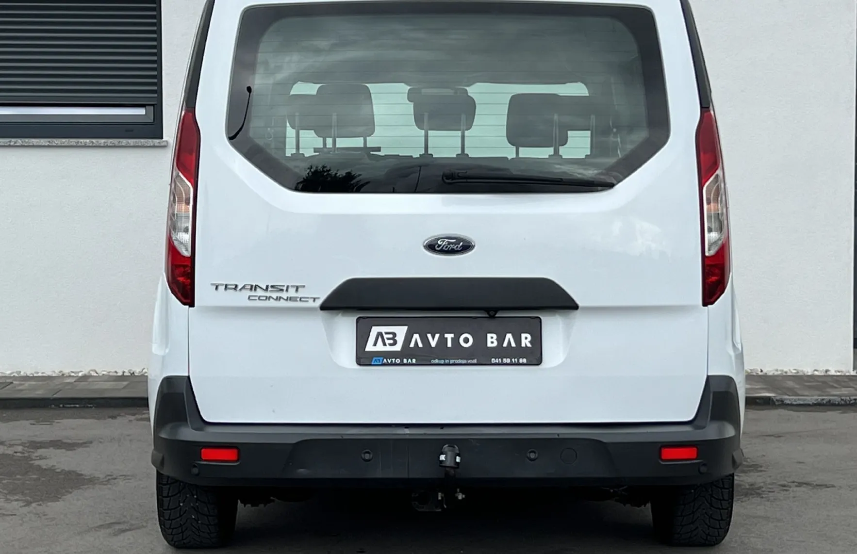 Zunanja slika - Ford Tourneo Connect - 1.5 TDCi+R.KAMERA+PDC+KLJUKA+NOSILCI - 7