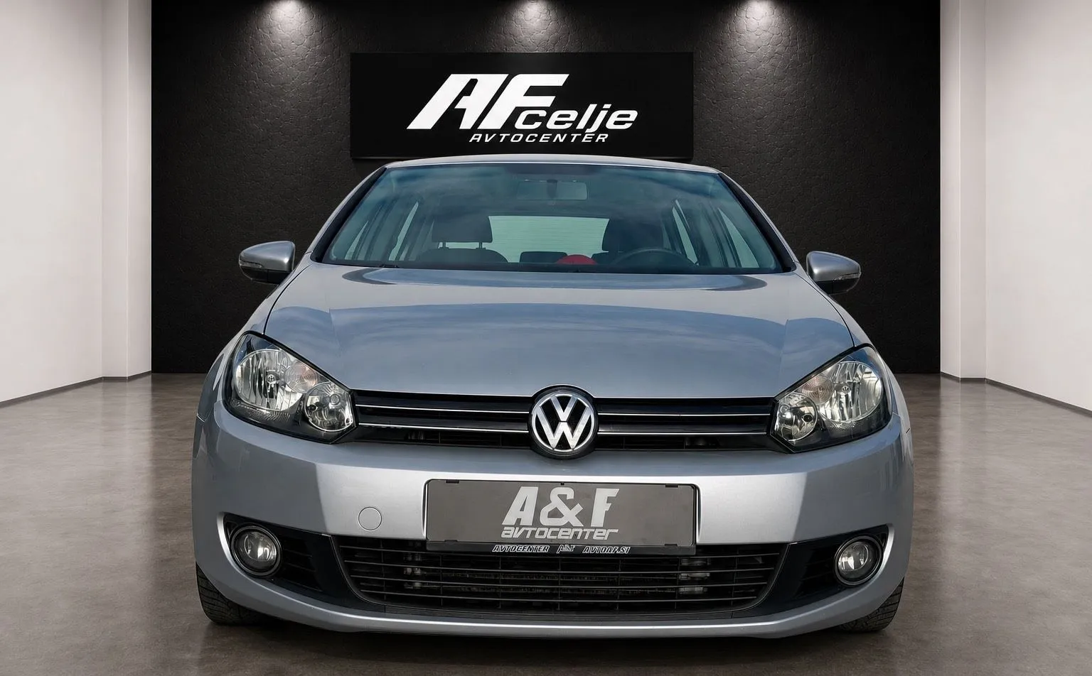 Zunanja slika - VW Golf - 1.6 TDI-SPORT LINE-NAVI-TEMPOMAT-... - 2