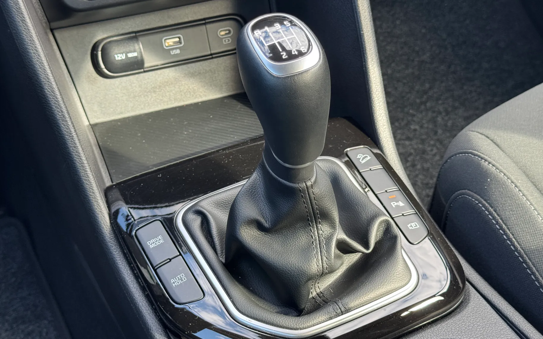 Notranja slika - KIA Sportage - KIA - 13
