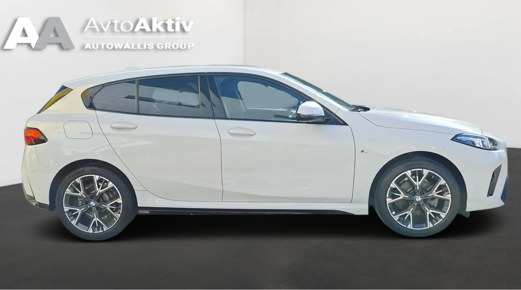 Zunanja slika - BMW Serija 1 - : 120  AT  M-sport SLO - 6