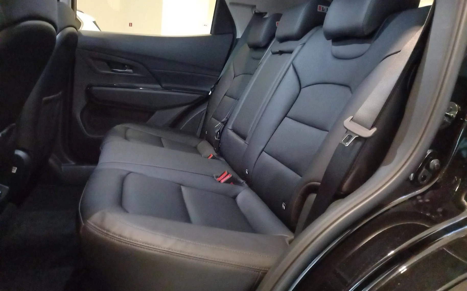 Notranja slika - SsangYong Korando - 1.5 T-GDi Exclusive 4WD AT - 11
