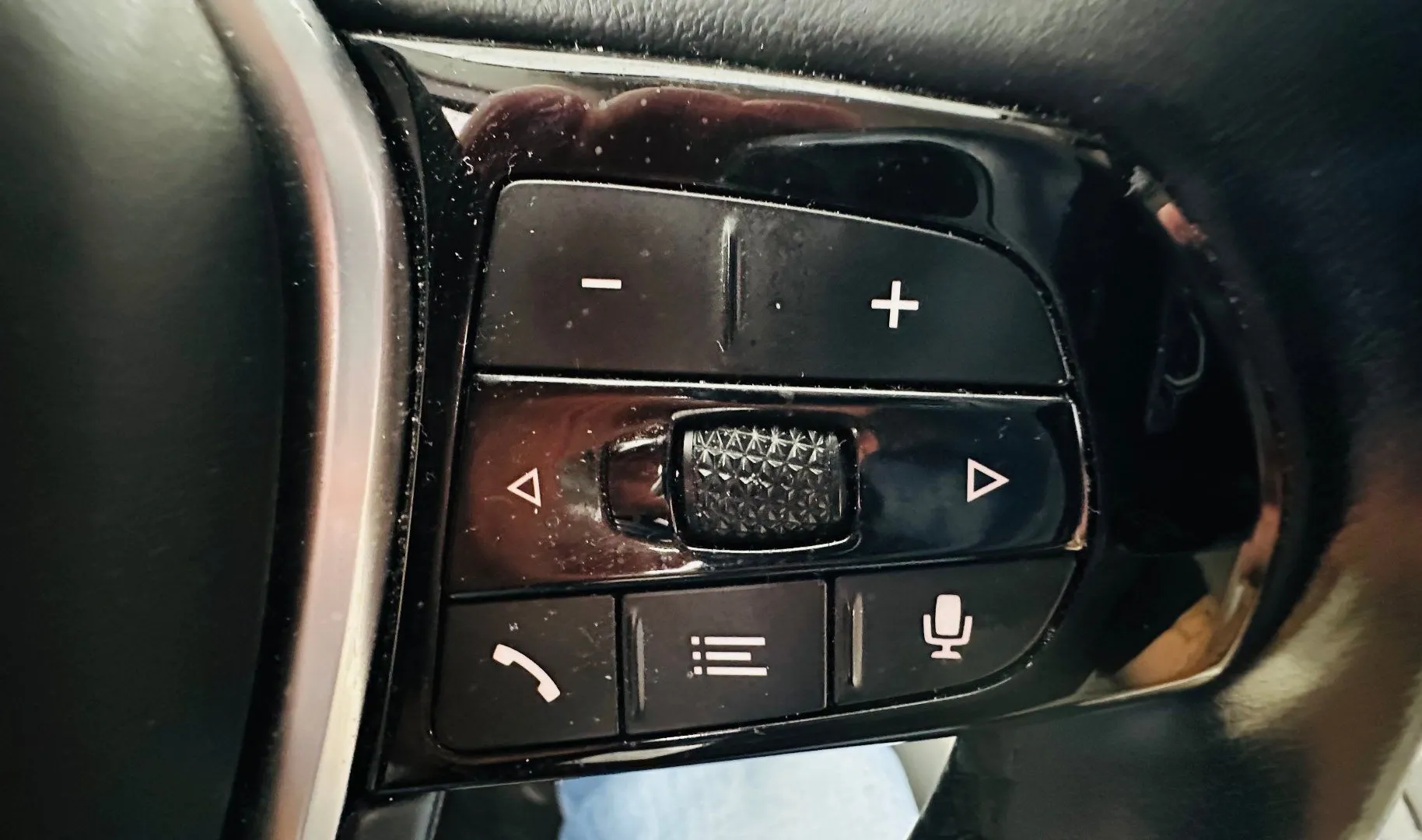 Zunanja slika - BMW Serija 5 - 530e xDrive Touring Avt.KAMERA.LED.USNJE.NAVI.TOP - 15
