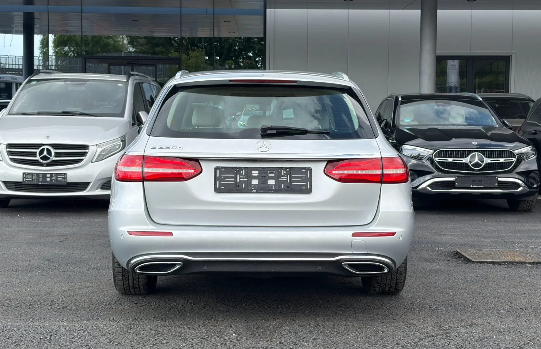 Zunanja slika - Mercedes-Benz E-Razred - E 220 d T Avantgarde Avt. - 4