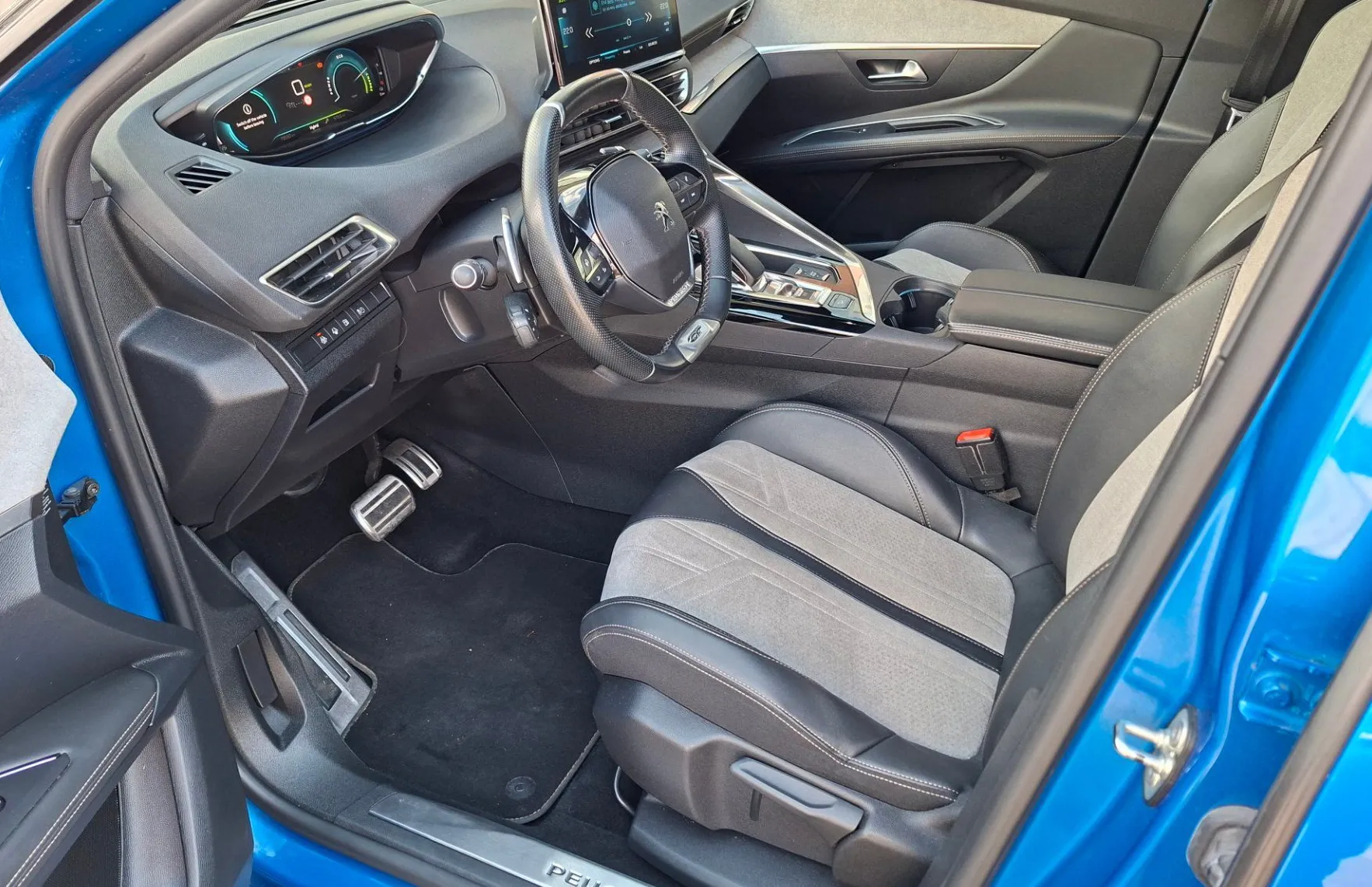Zunanja slika - Peugeot 3008 - PHEV4 300 GT Avt. 4x4 - 5