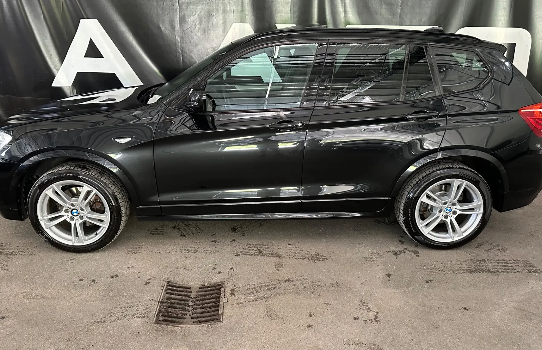 Zunanja slika - BMW X3 - serija : xDrive35d Avt. MSPORT-19COL-KAMERA-HUD-NAVI-USNJE - 4