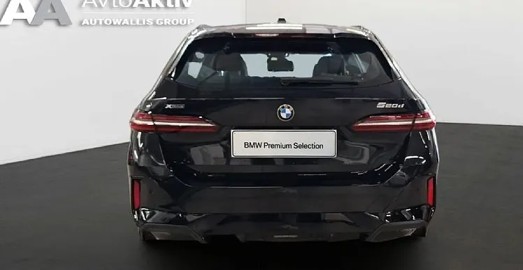 Zunanja slika - BMW Serija 5 - Touring: 520d xDrive AT M-Sport ACC - HARMAN - 4