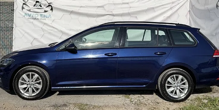 Zunanja slika - VW Golf - Variant 1.6 TDI - LED - NAVI - VELIK EKRAN - ALU15 - PDC2x - 6