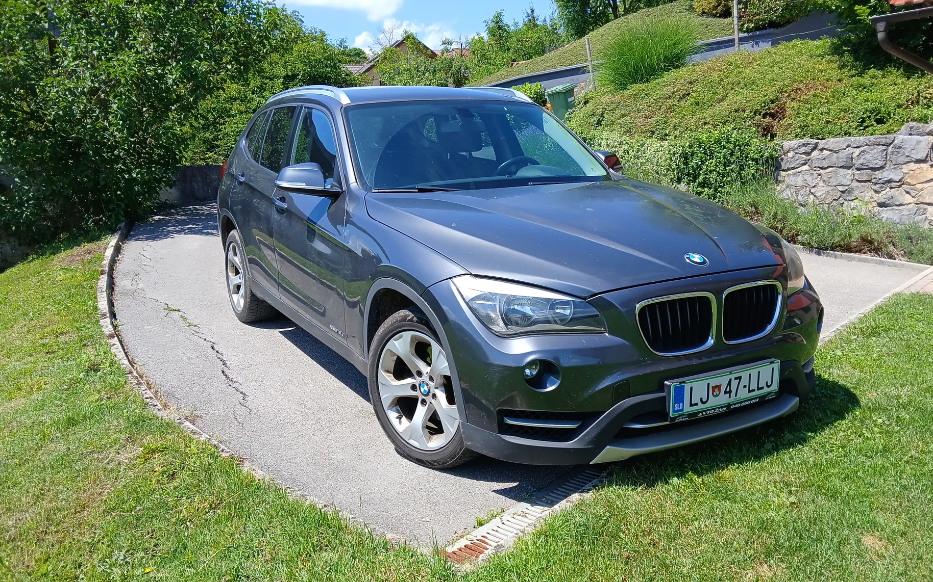 Zunanja slika - BMW X1 - sDrive18d - 1