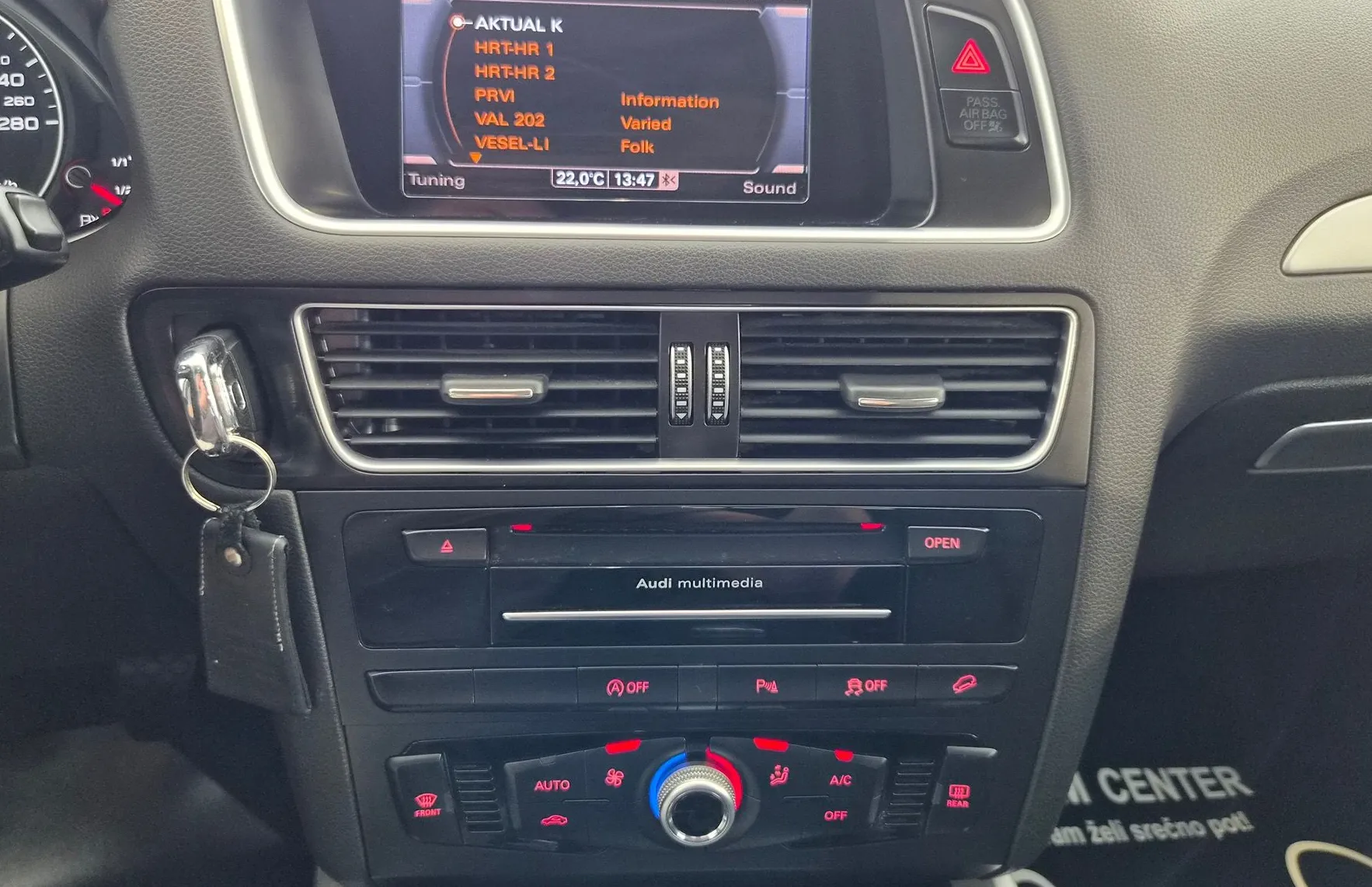 Zunanja slika - Audi Q5 - 2.0 TDI QUATTRO|SLO|XENON|TEMPOMAT|BT|NAVI|PDC - 16