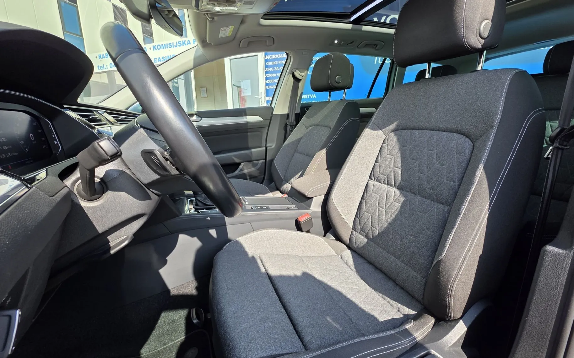 Zunanja slika - VW Passat - Variant 2.0 TDI BMT.DSG.MATRIX.PANORAMA.VIRTUAL.360. - 8