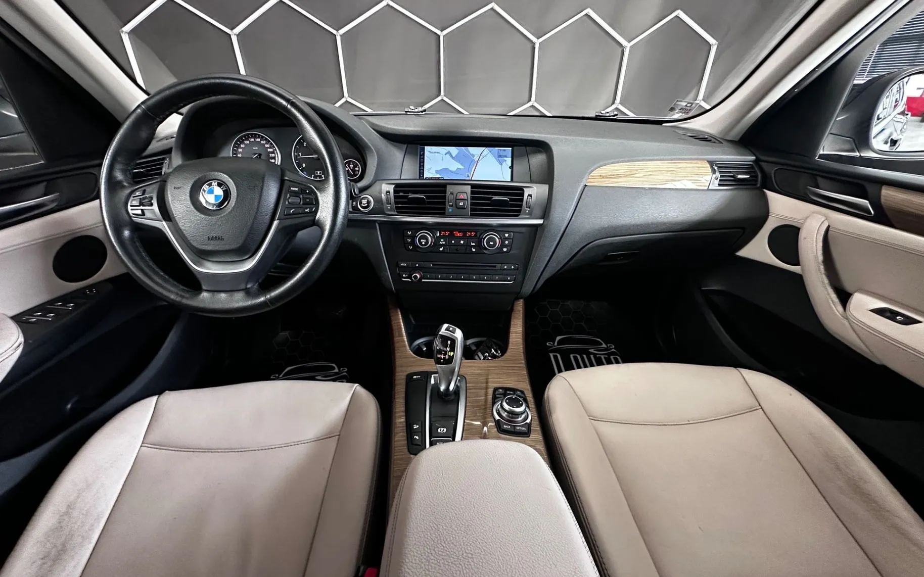Notranja slika - BMW serija X3: - xDrive20d Avt. 1. LASTNIK | SLO | KEYLESS | V.NAVI - 9