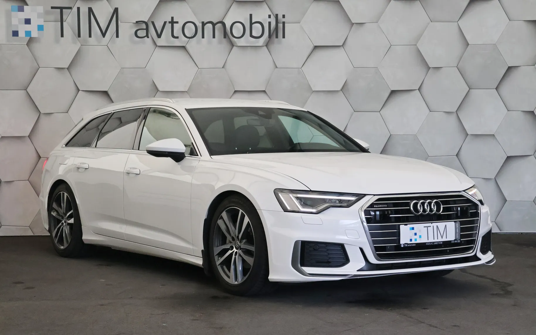Zunanja slika - Audi A6 - AVANT 40TDI Quattro S-Tronic 3xS-Line - 2