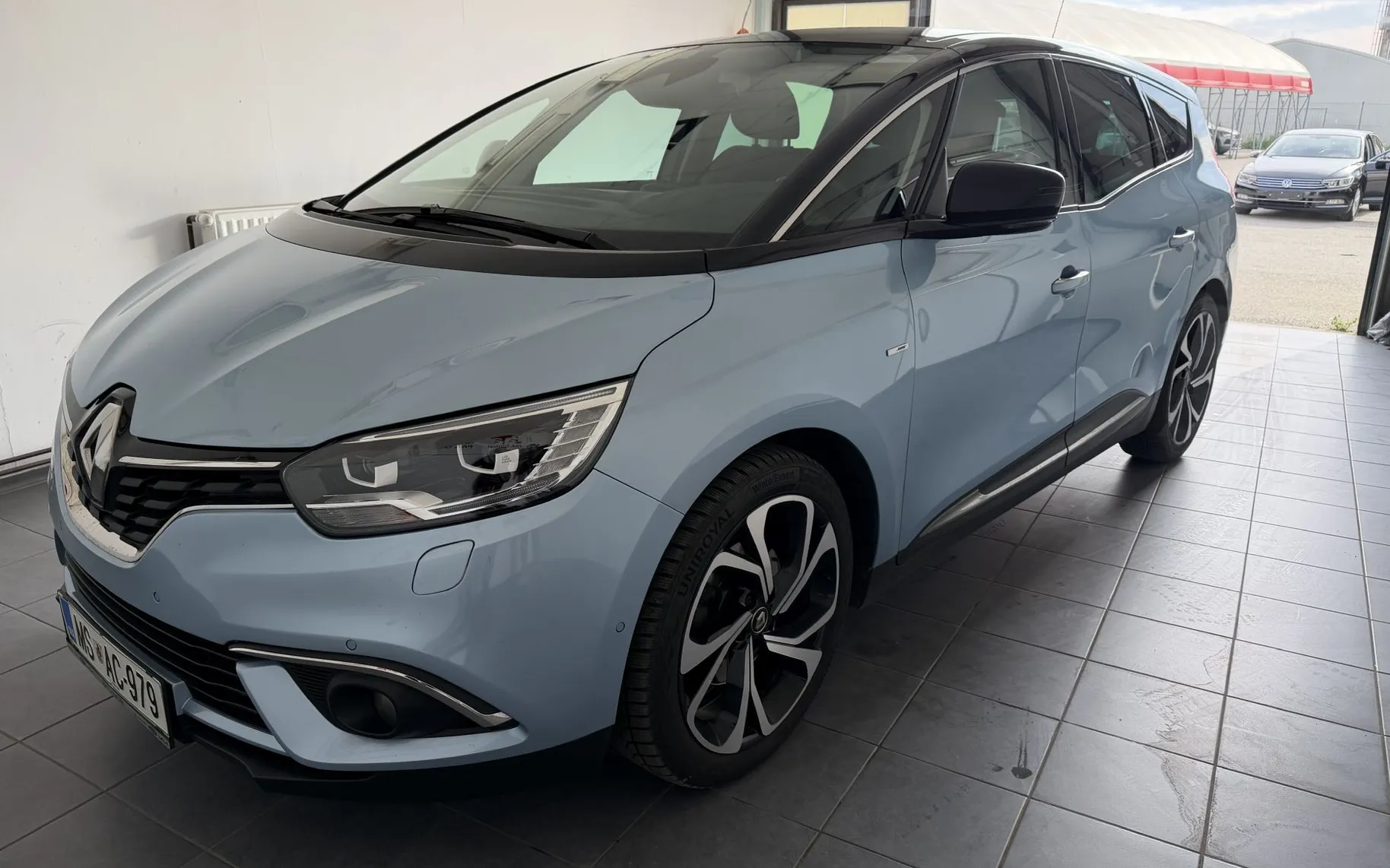 Zunanja slika - Renault Scénic - Grand Scenic BOSE Blue dCi 150 EDC - 2