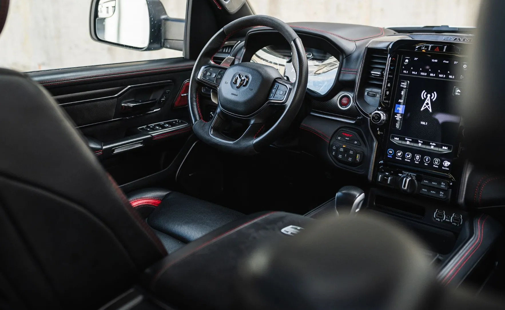 Zunanja slika - Dodge Ram - 1500 TRX 6.2L Hemi V8 TRX Level 2 | Carbon | Pano - 11