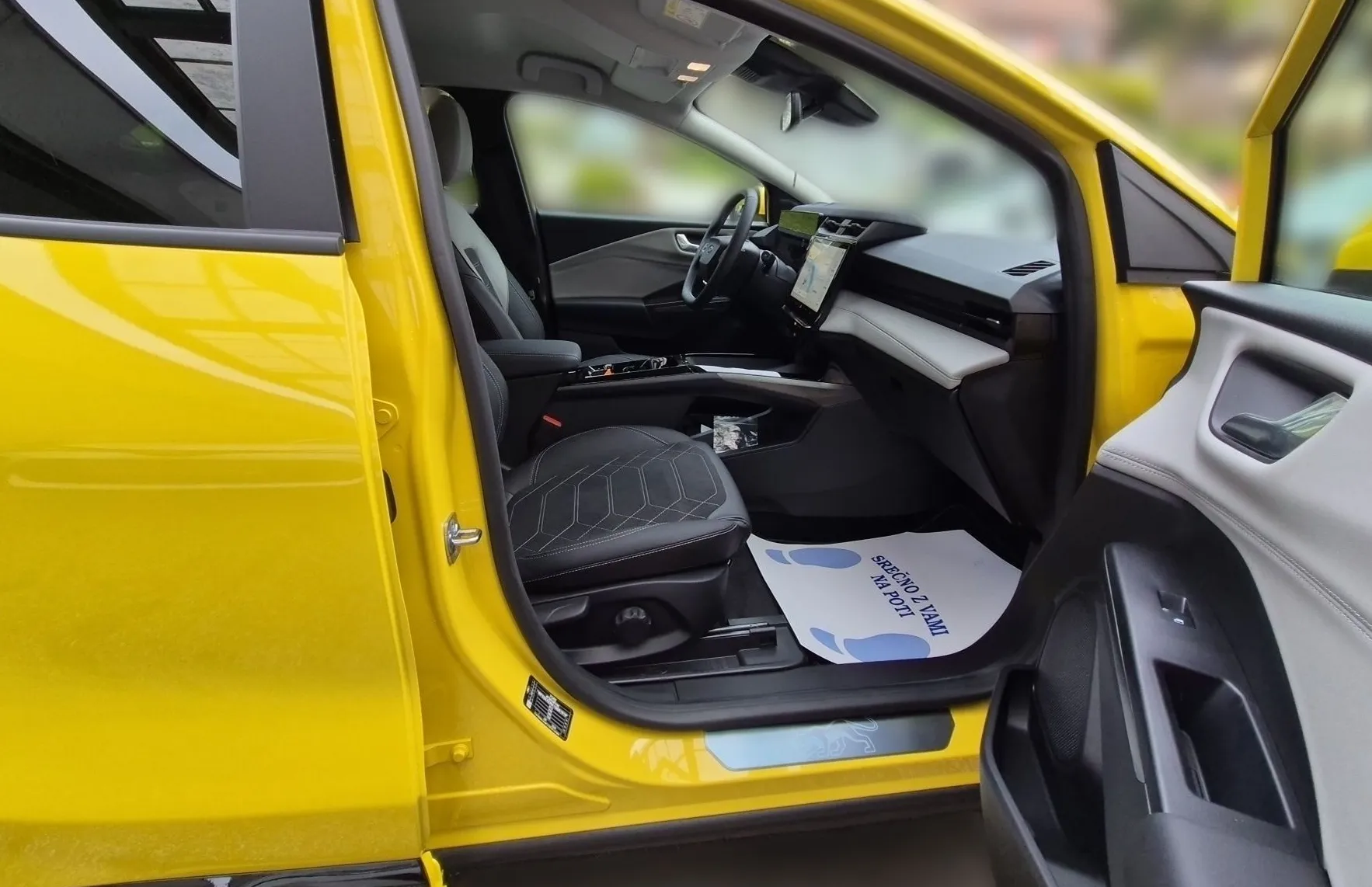Zunanja slika - Ford Puma - Gen-E Premium 43kWh- A1 - 16