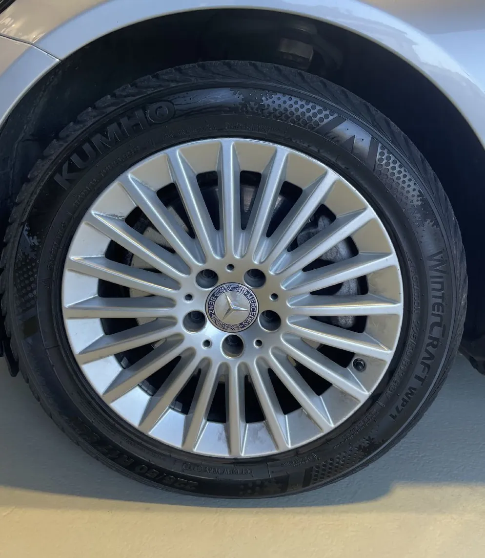 Zunanja slika - Mercedes-Benz C-Razred - AVANTGARDE-HEAD UP-PANO-LED-NAVI-KAMERA-ALU - 20