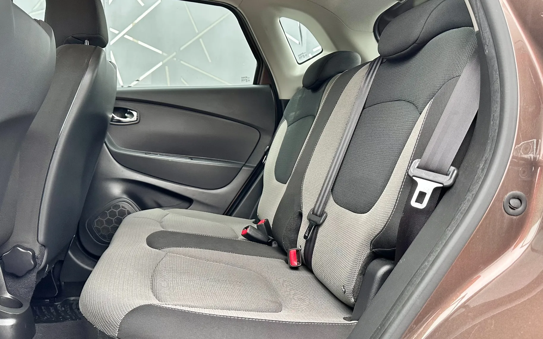 Zunanja slika - Renault Captur - Outdoor Energy TCe 90+SLO+1.LASTNIK+SAMO 100.000KM - 12