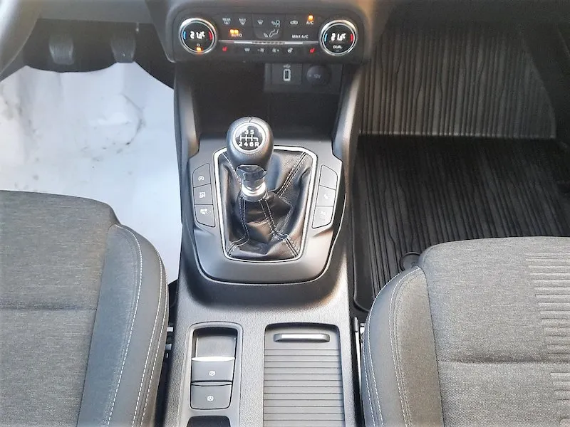 Zunanja slika - Ford Focus - 1.0 EcoBoost 92 kW Active-RADAR-LED - 9