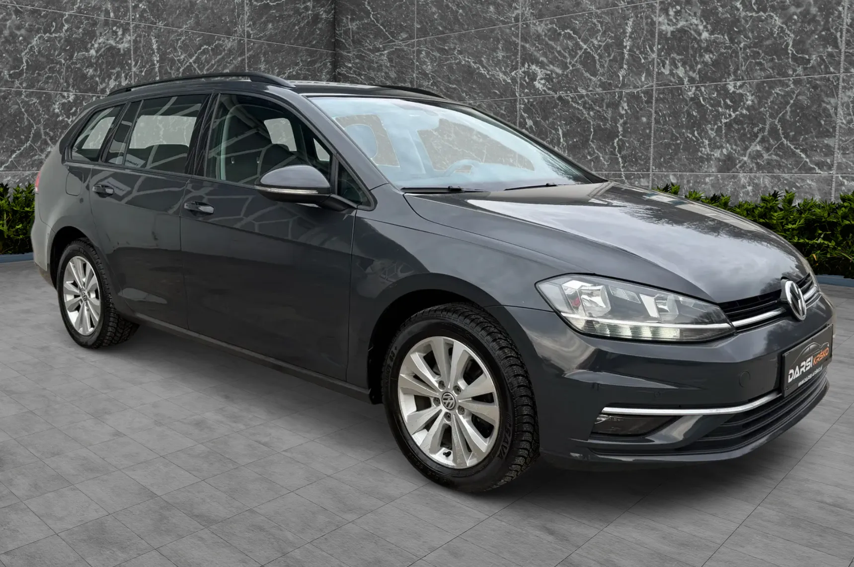 Zunanja slika - VW Golf - 1.6 TDI Comfortline 115PS SLOVENSKI PDC ALU16 - 6