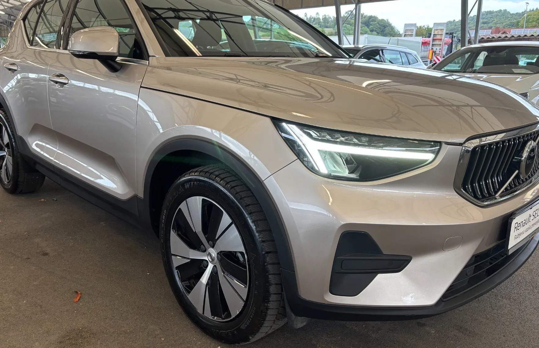 Zunanja slika - Volvo XC40 - T5 Recharge Twin Engine Core Avt. - 3