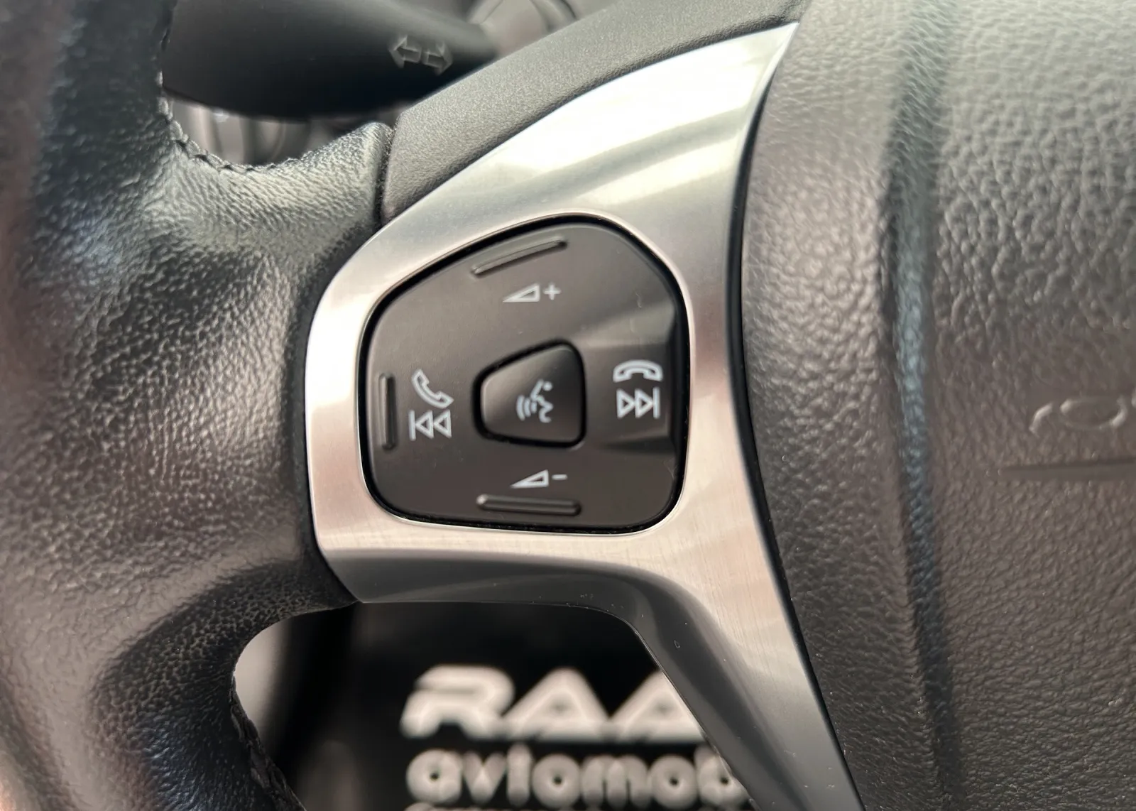 Zunanja slika - Ford Fiesta - 1,0 Ecoboost Style - 3