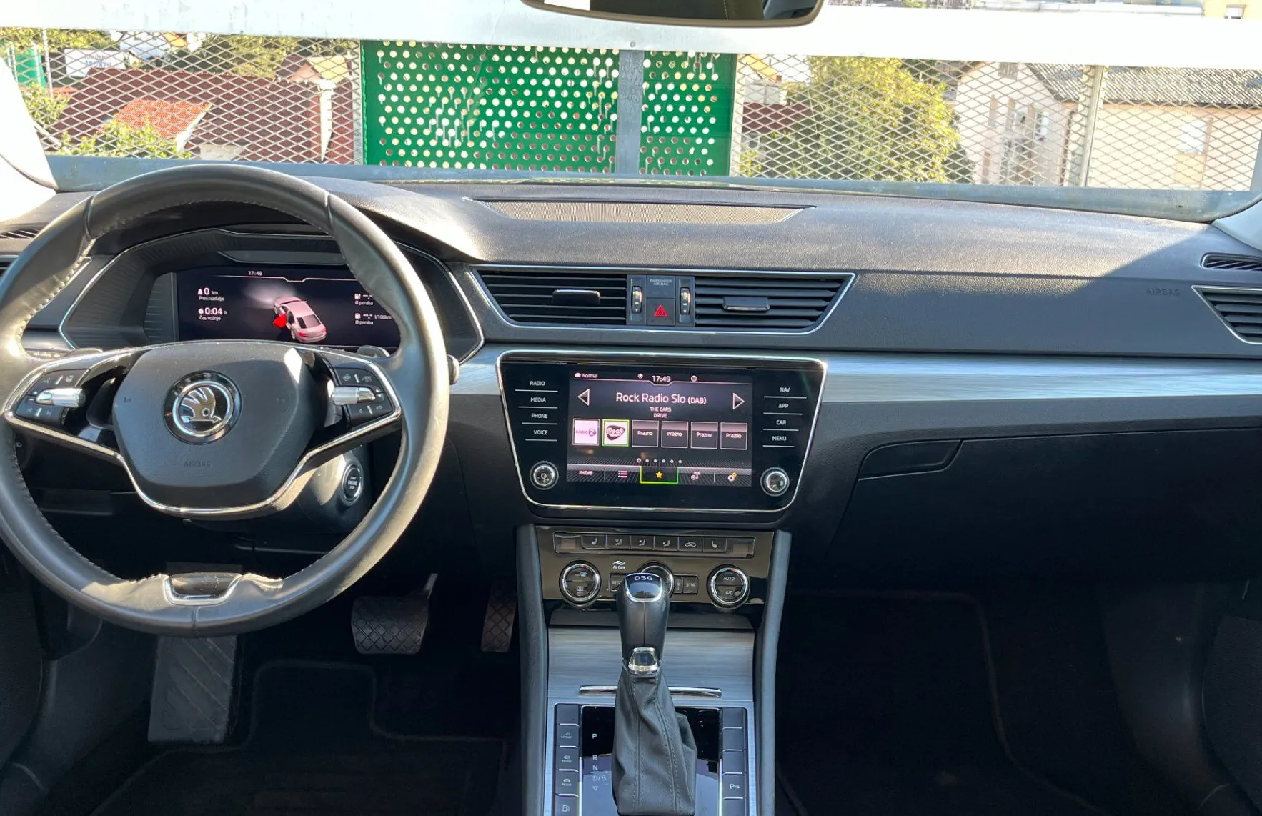 Zunanja slika - Škoda Superb - iV 1.4 TSI Ambition DSG. PANORAMA. LED.NAVI.2X PDC - 10