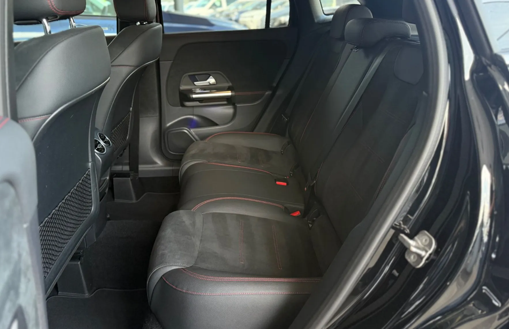 Zunanja slika - Mercedes-Benz GLA-Razred - 200d AMG Line - 11